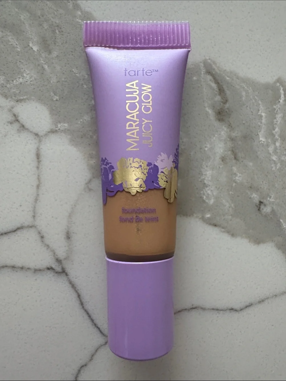 🌸5/$25🌸 Tarte maracuja juicy glow foundation 28n light-medium neutral